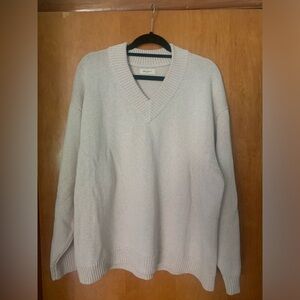 James Street Co Cotton Sloane V-Neck in Mist Size Large